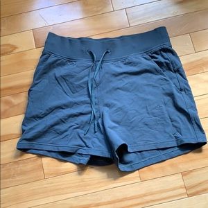 Lululemon teal drawstring shorts size 6